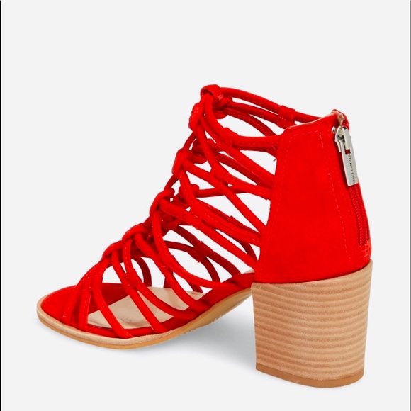 VINCE CAMUTO - CAGE SANDALS - Picture 2 of 6